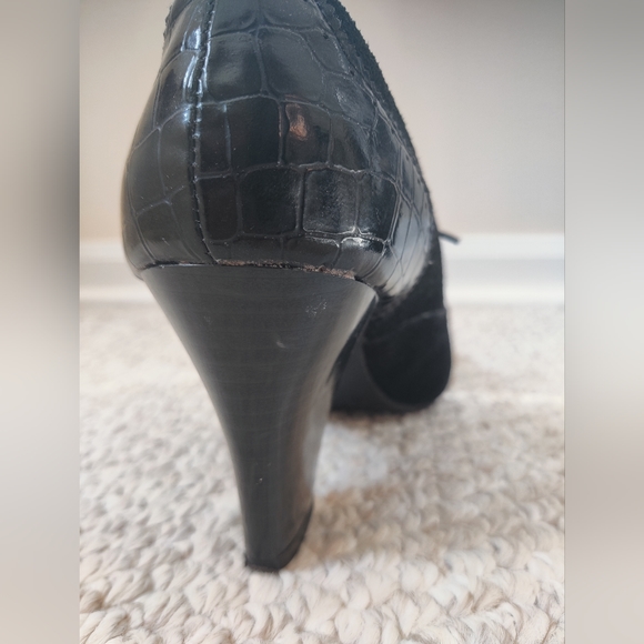 Merona Close-Toed Heels - Picture 16 of 16